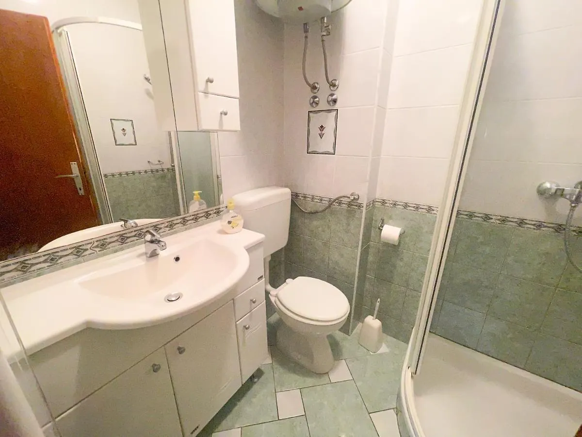 Apartmani Dea Jadranovo Apartment